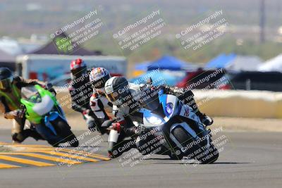 media/Oct-09-2022-SoCal Trackdays (Sun) [[95640aeeb6]]/Turn 2 (1110am)/